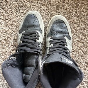 Nike Men's Black and Gray High-Top Sneakers